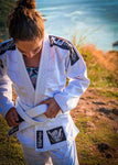 Pre order - BJJLIFESTYLE GI FEMALE WHITE - Bjjlifestyle